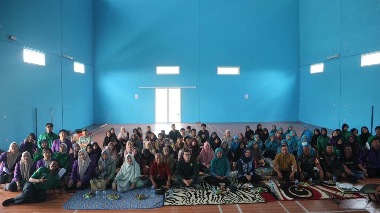 Jadi Alternatif Pengobatan Mandiri, ‎PPK Ormawa HMB Unpak Latih Warga Ciomas Bogor Budidaya Tanam Obat Keluarga